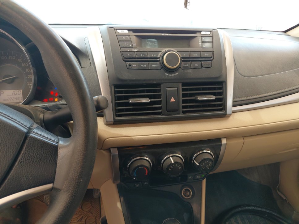 Toyota Yaris  2016 image