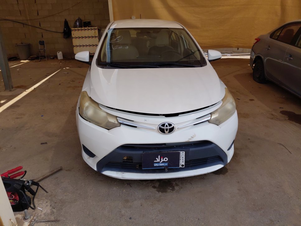 تويوتا يارس  2016