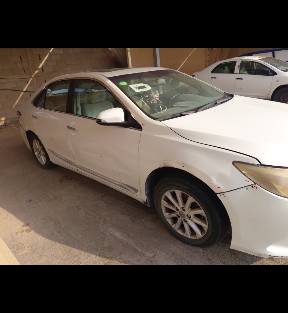 Toyota Camry  2016 image