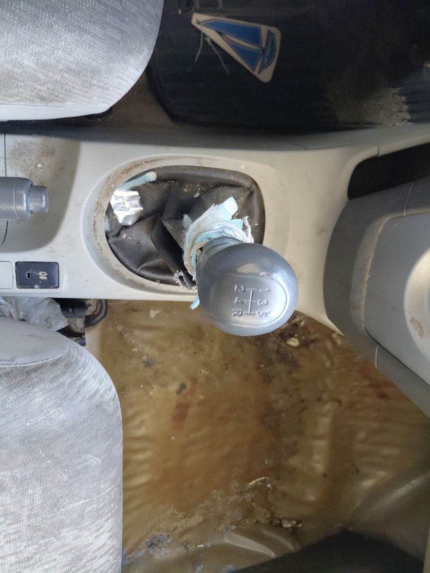 تويوتا يارس  2012 image