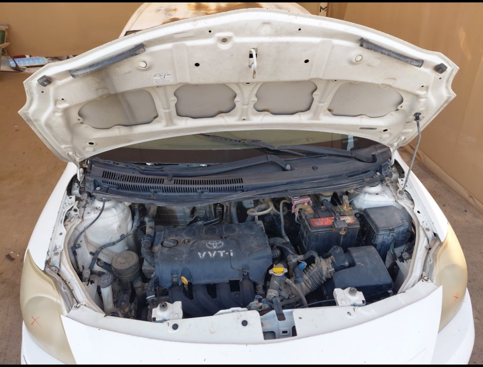 تويوتا يارس  2012 image