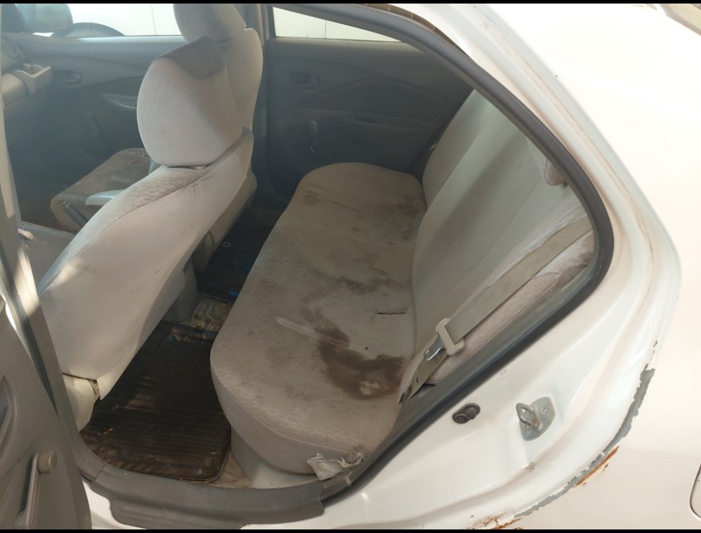 تويوتا يارس  2012 image