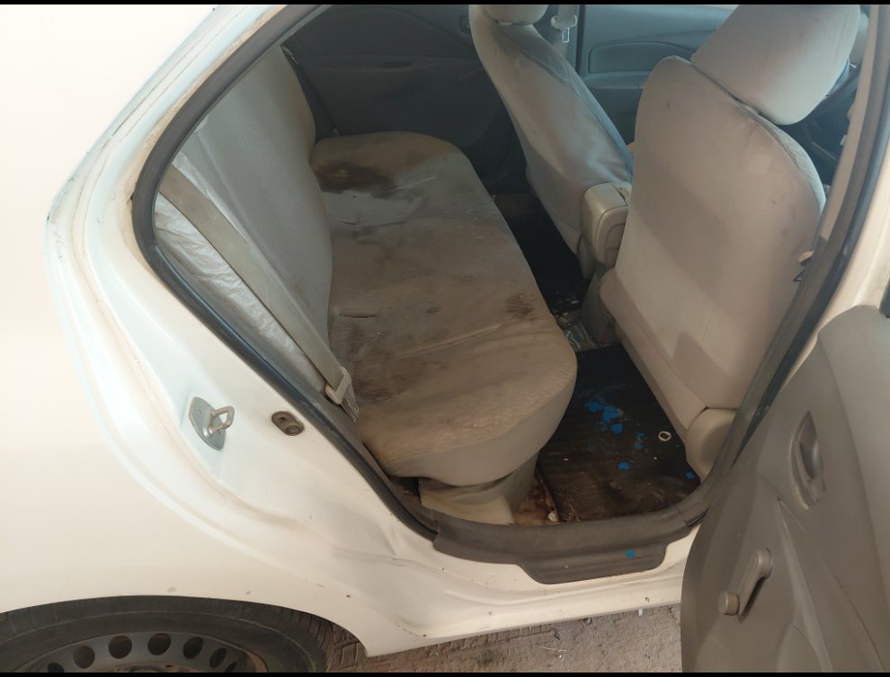 تويوتا يارس  2012 image