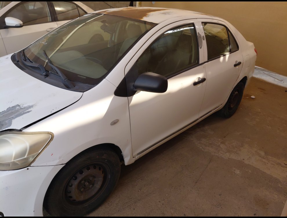 تويوتا يارس  2012 image