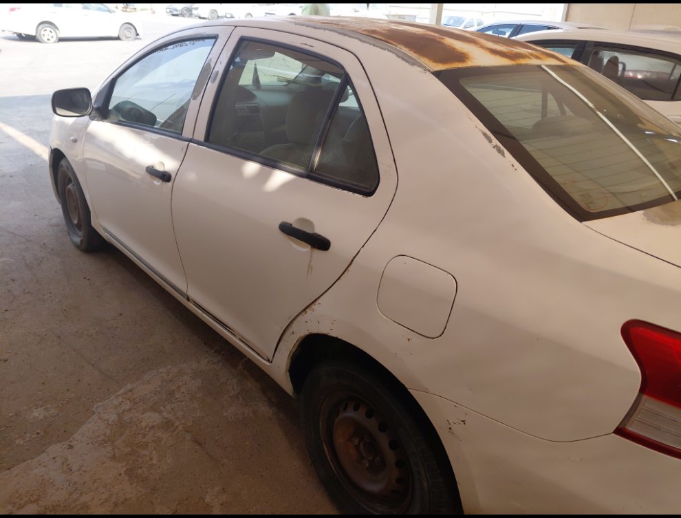 تويوتا يارس  2012 image