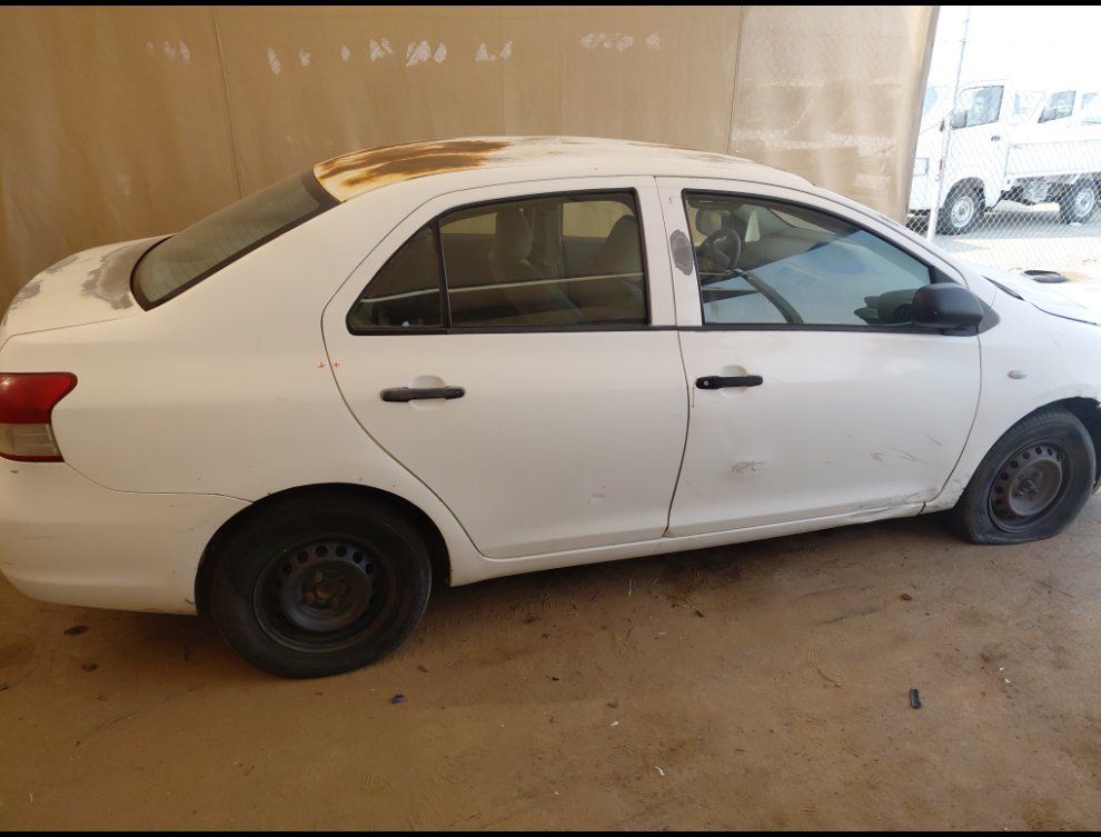 تويوتا يارس  2012 image