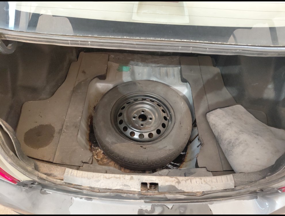 تويوتا يارس  2015 image