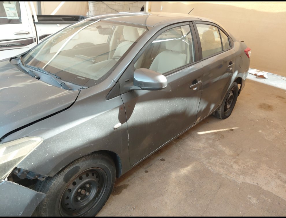 تويوتا يارس  2015 image