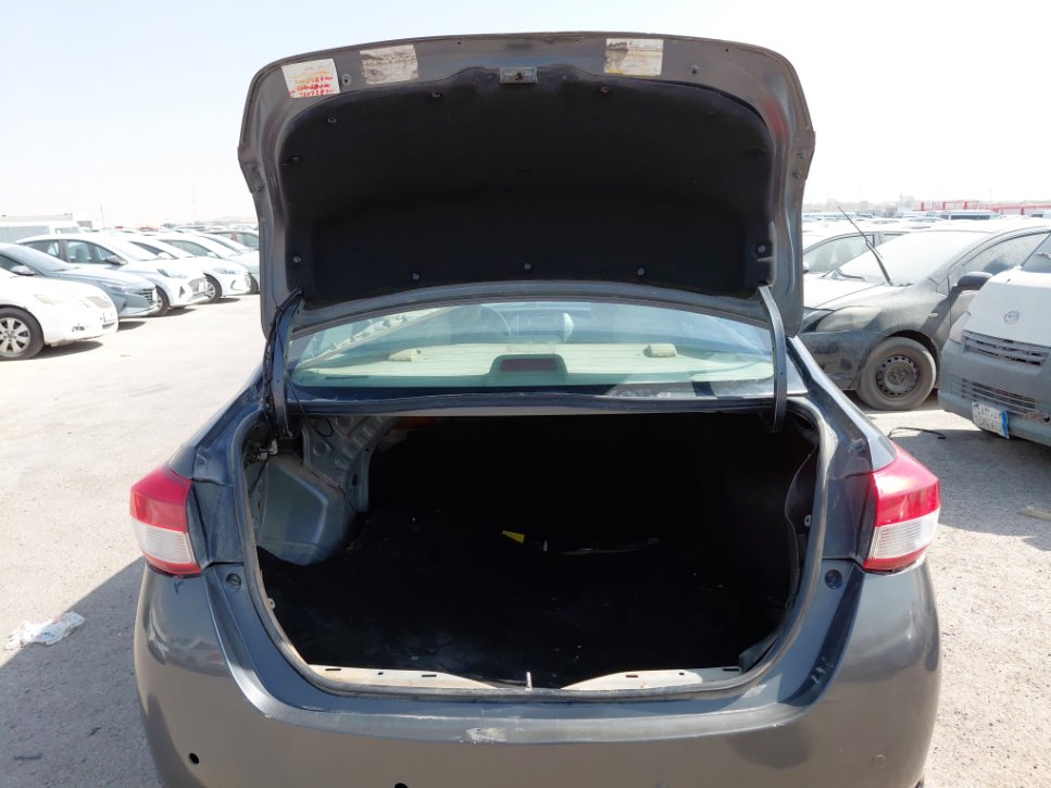 تويوتا يارس SD Y 2019 image