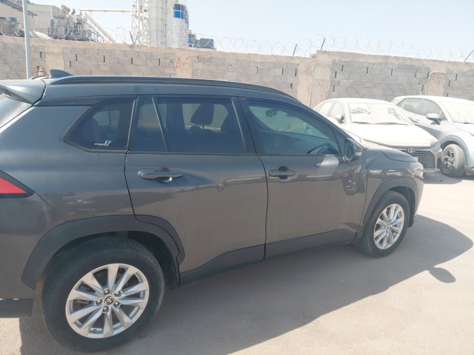 تويوتا كورولا كروس XLI HEV 2023 image