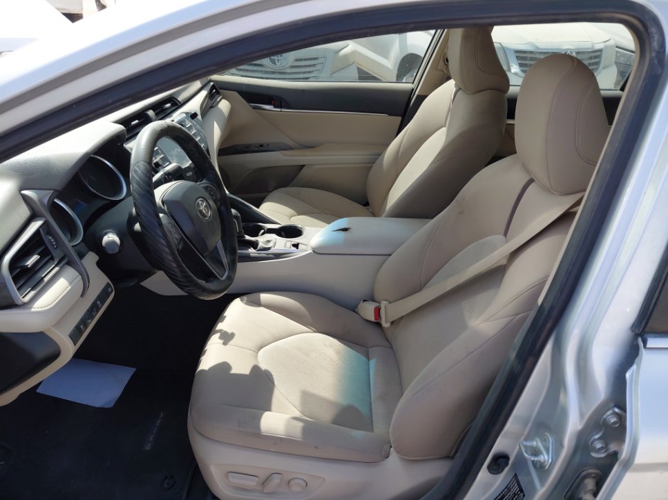 تويوتا كامري GLE 2019 image