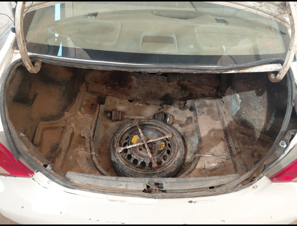 تويوتا يارس  2011 image