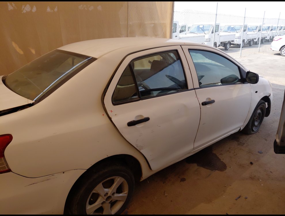 تويوتا يارس  2011 image