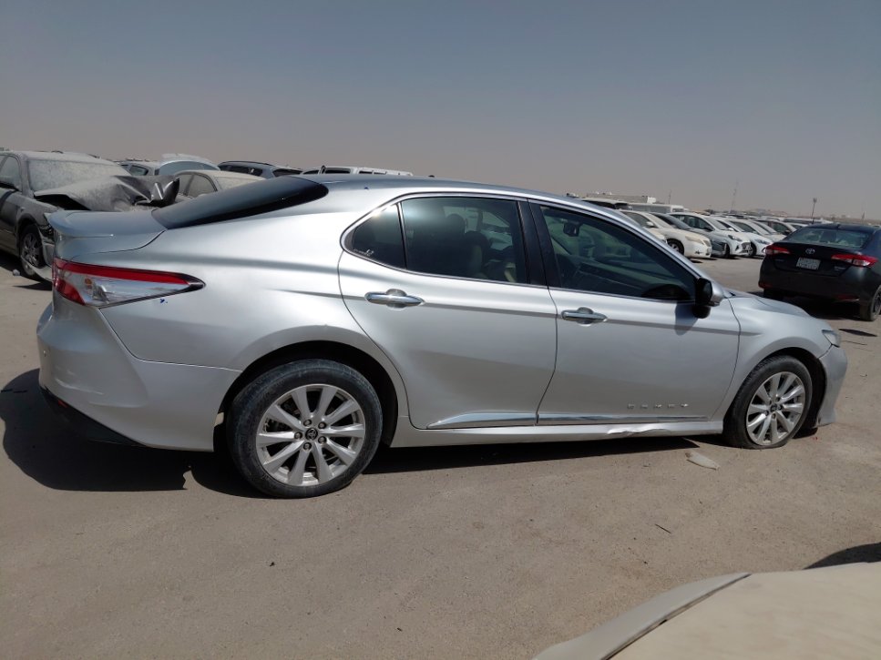 تويوتا كامري GLE 2019 image