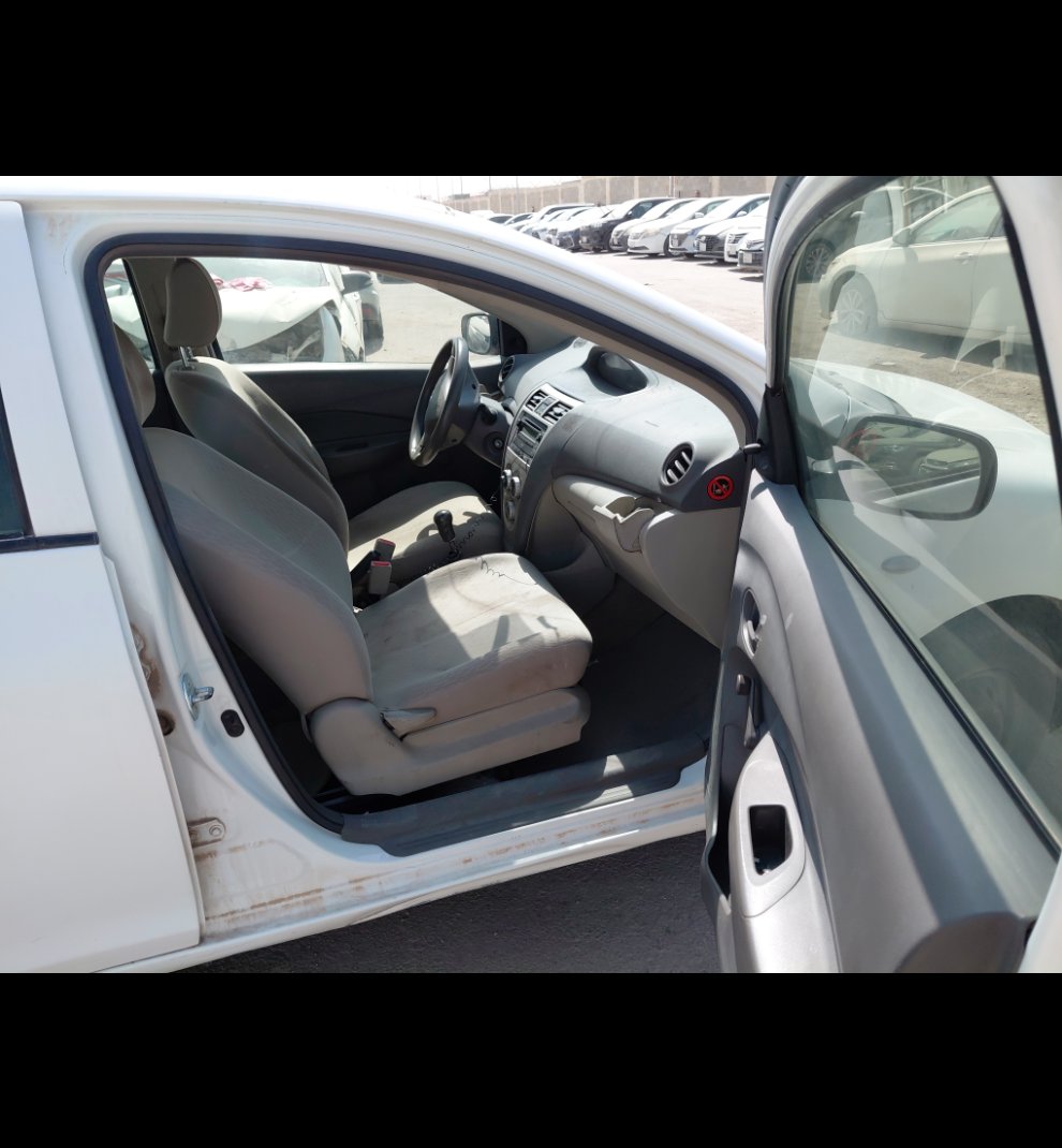 Toyota Yaris  2013 image