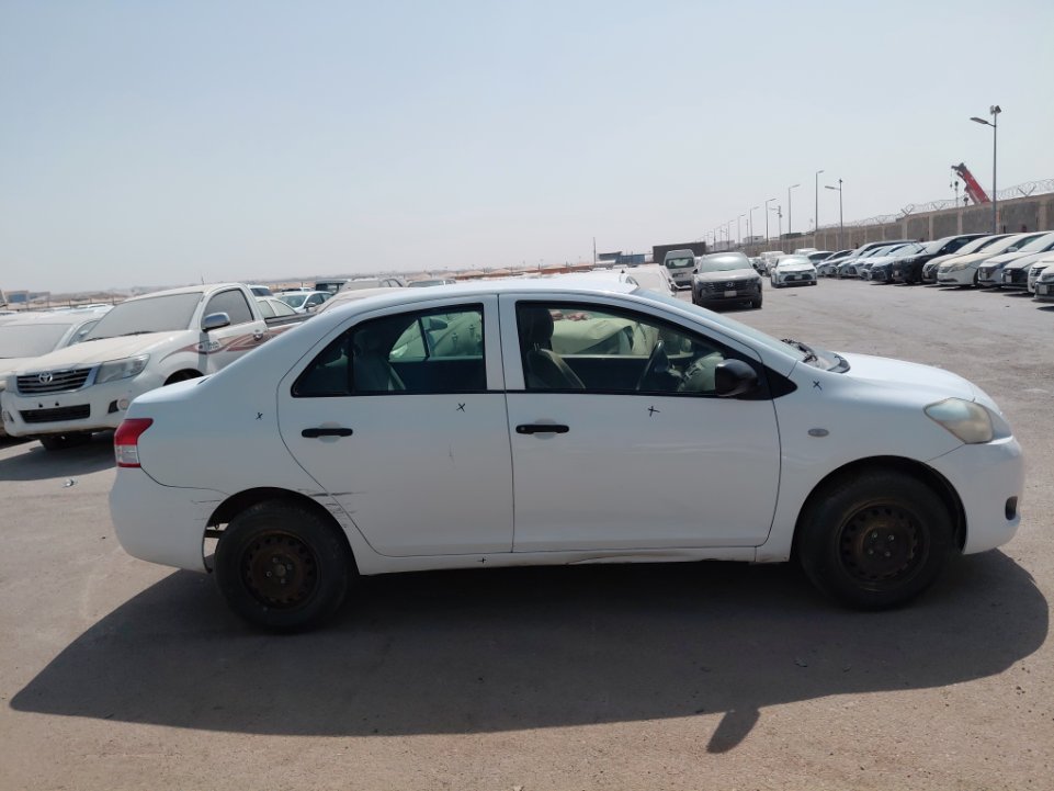 Toyota Yaris  2013 image