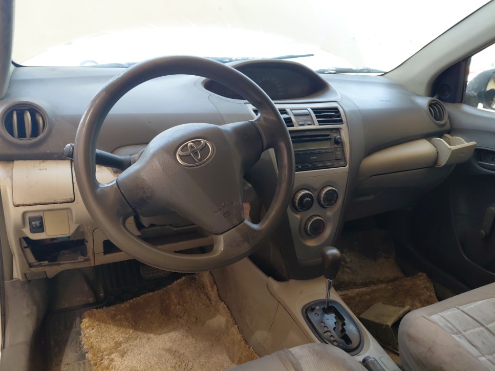 تويوتا يارس  2013 image