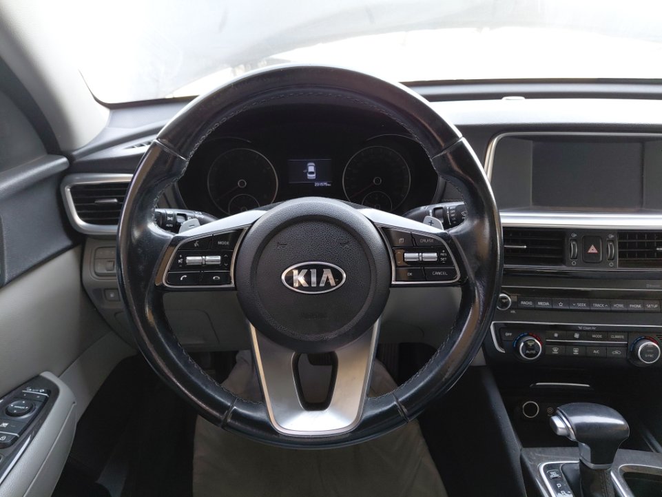 KIA Optima  2019 image