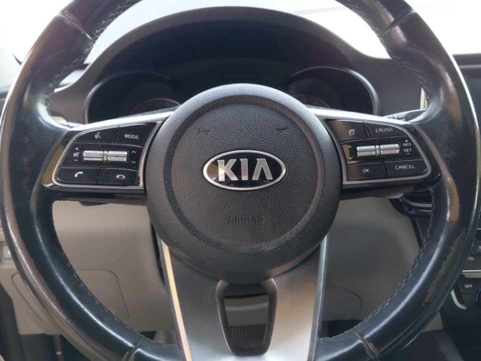 KIA Optima  2019 image