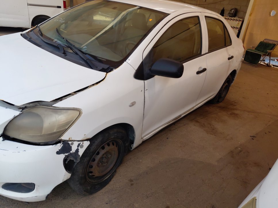 تويوتا يارس  2013 image