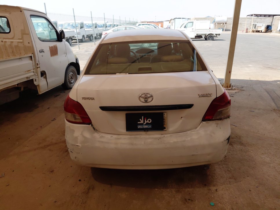 تويوتا يارس  2013 image