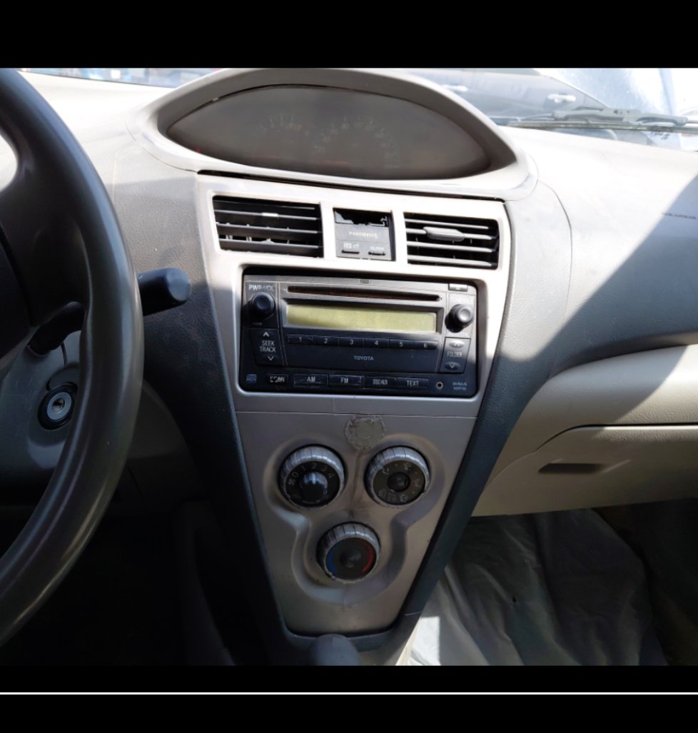 تويوتا يارس  2013 image