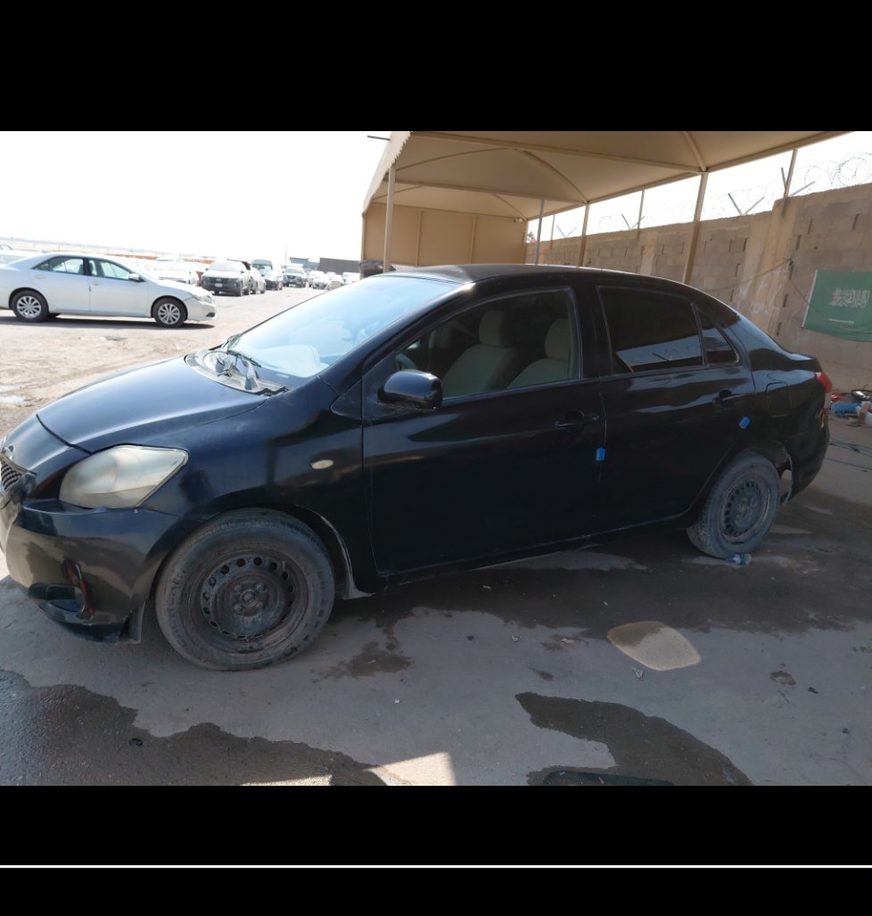 تويوتا يارس  2013 image