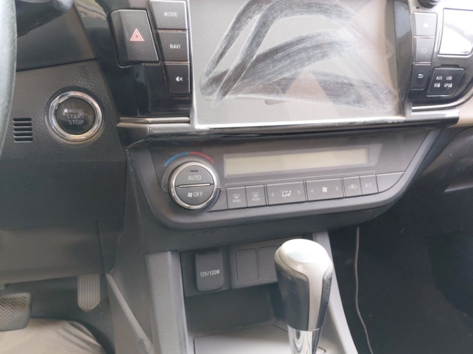 تويوتا كورولا  2015 image