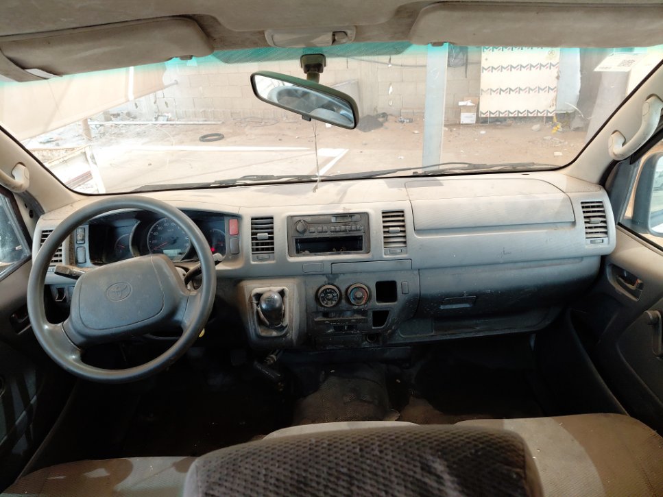 Toyota Hiace  2013 image