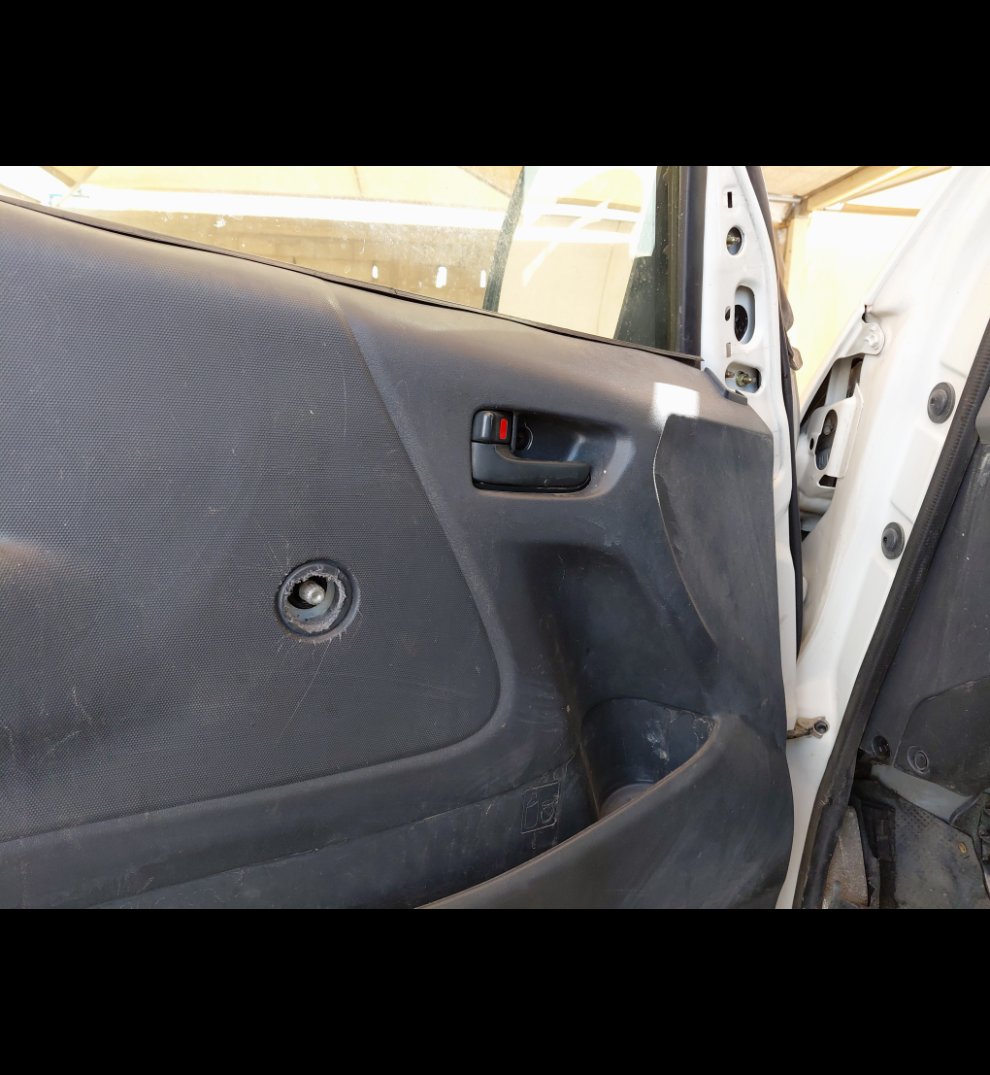 Toyota Hiace  2013 image