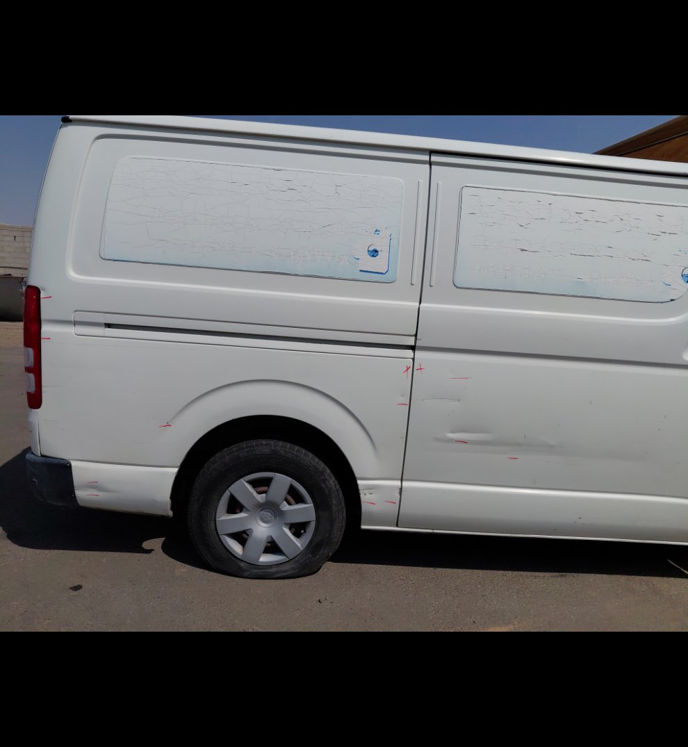 Toyota Hiace  2013 image