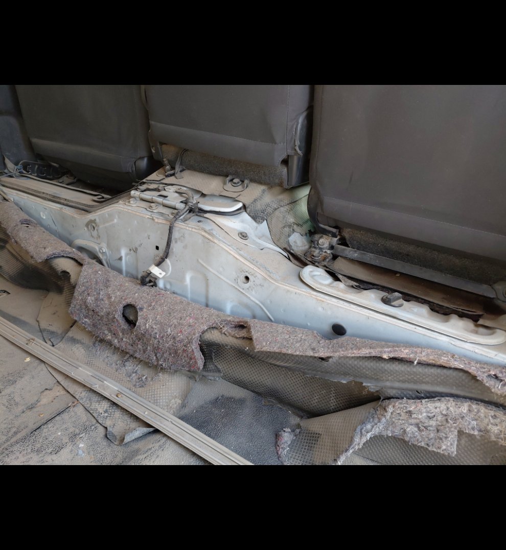 Toyota Hiace  2013 image