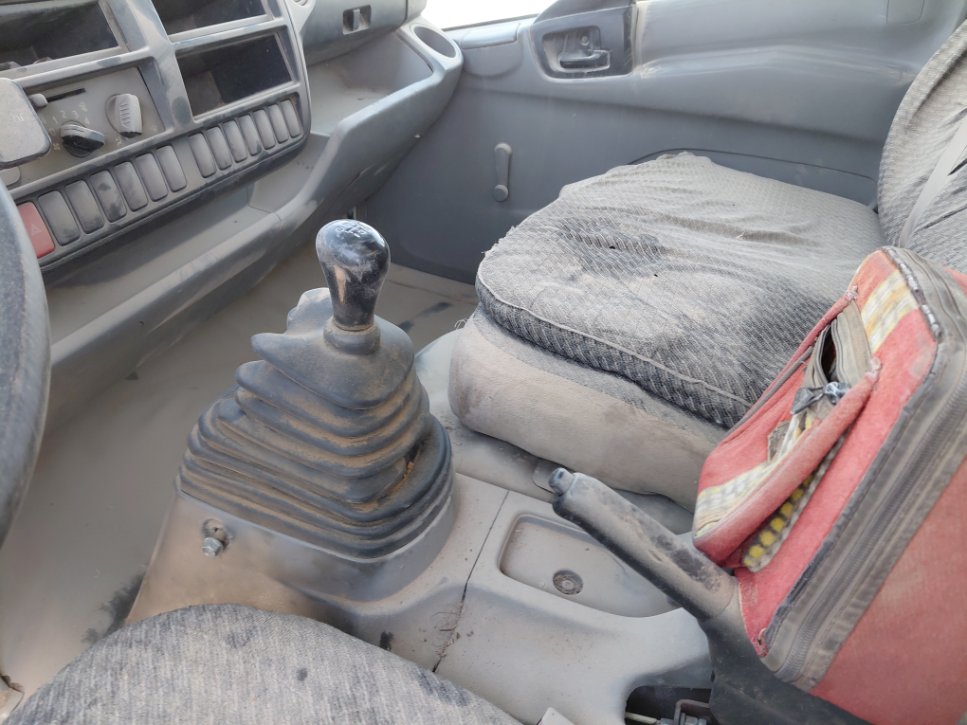 تويوتا دينا  2012 image