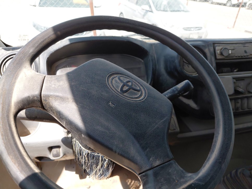 تويوتا دينا  2012 image