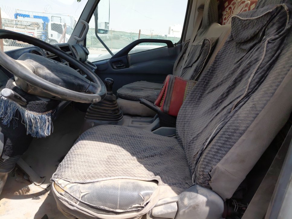 تويوتا دينا  2012 image