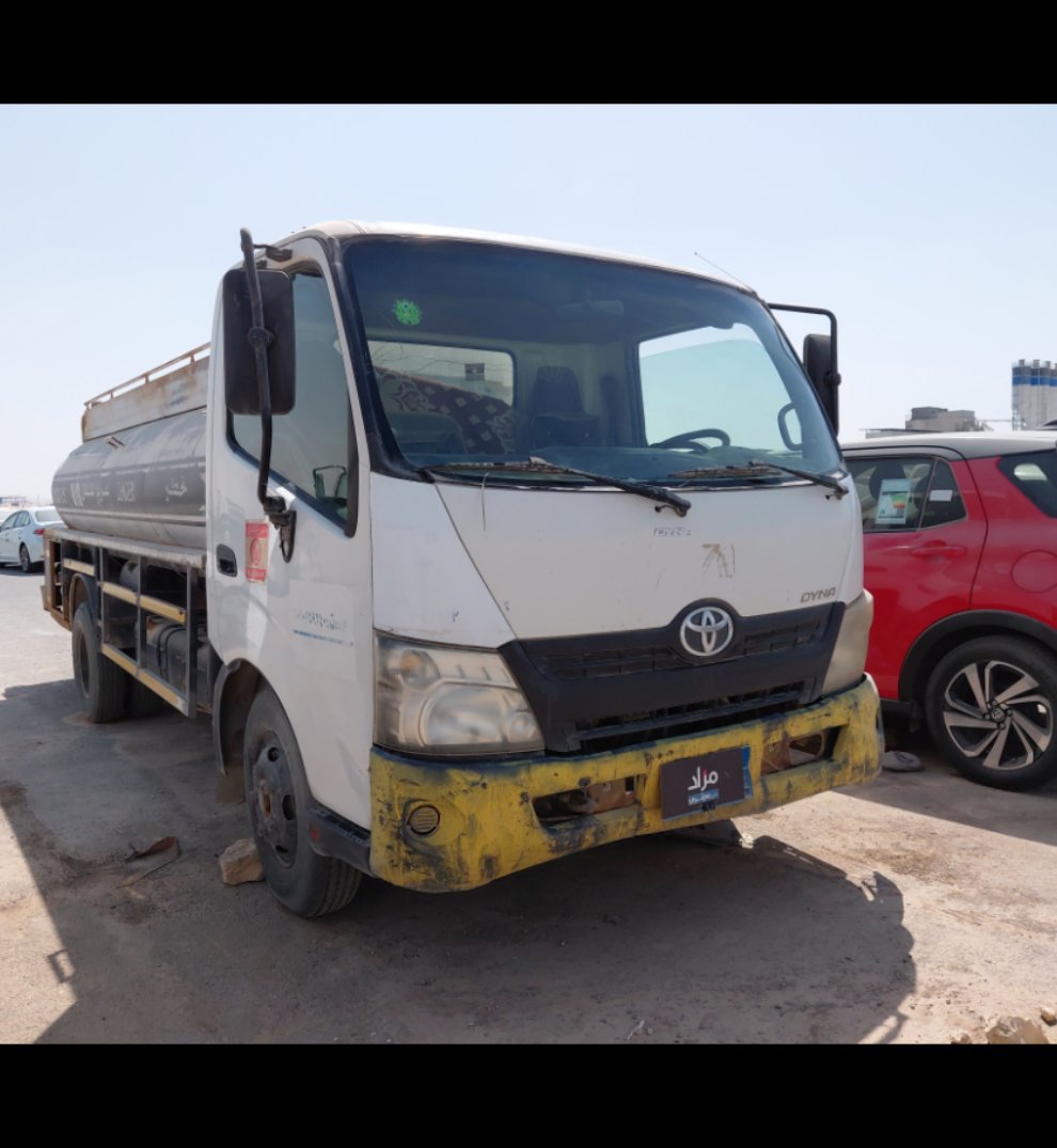 تويوتا دينا  2012 image