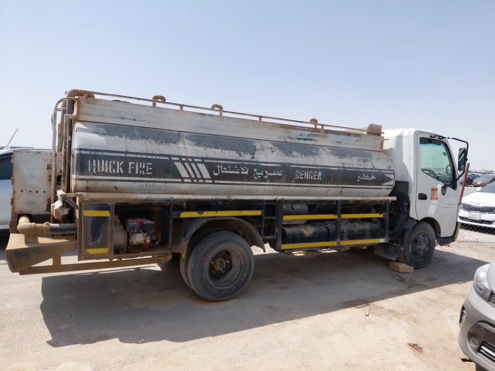 تويوتا دينا  2012 image