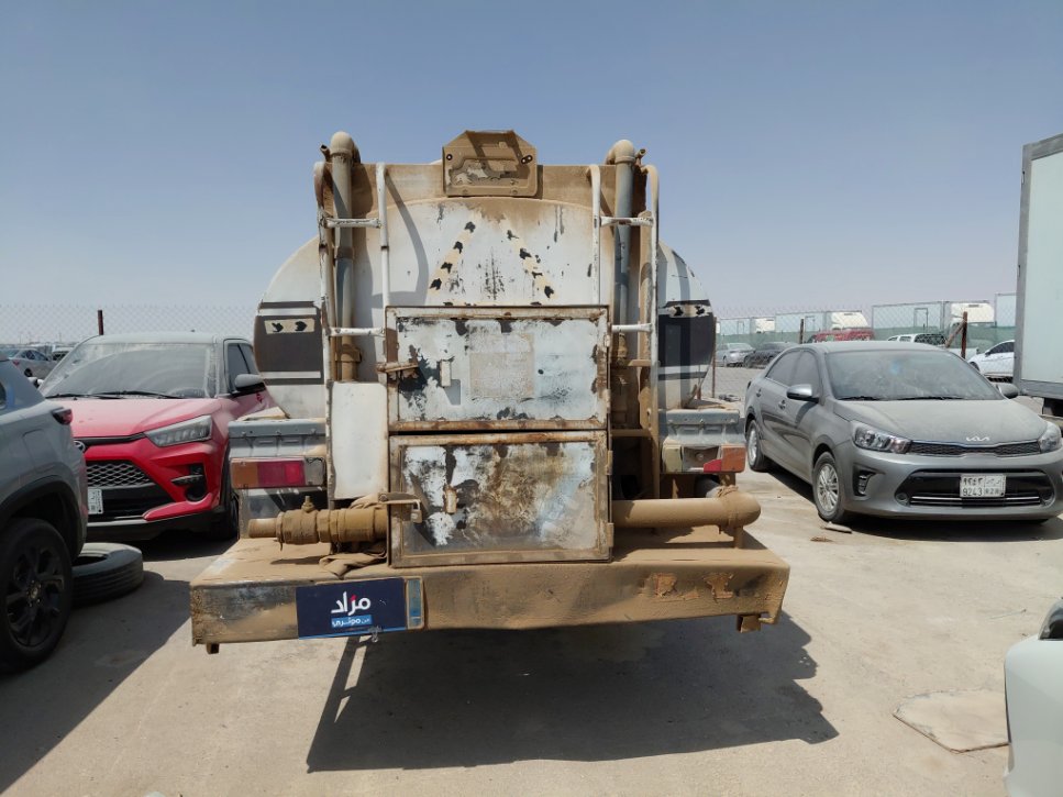 تويوتا دينا  2012 image