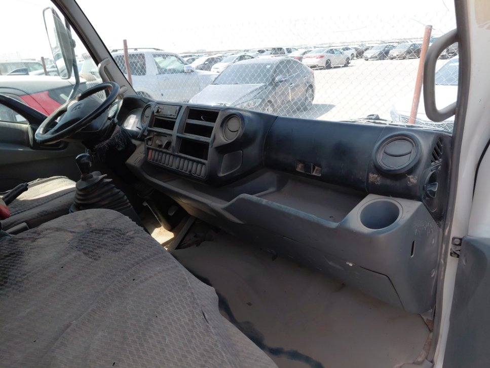 تويوتا دينا  2012 image