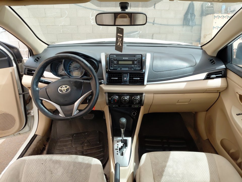 تويوتا يارس  2015 image