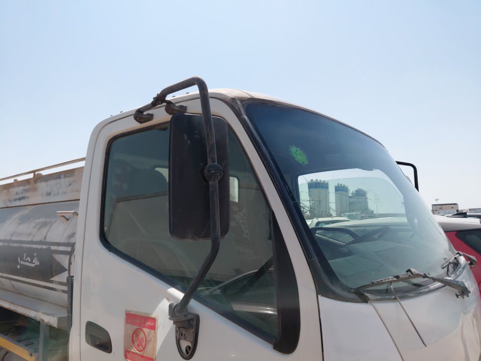 تويوتا دينا  2012 image