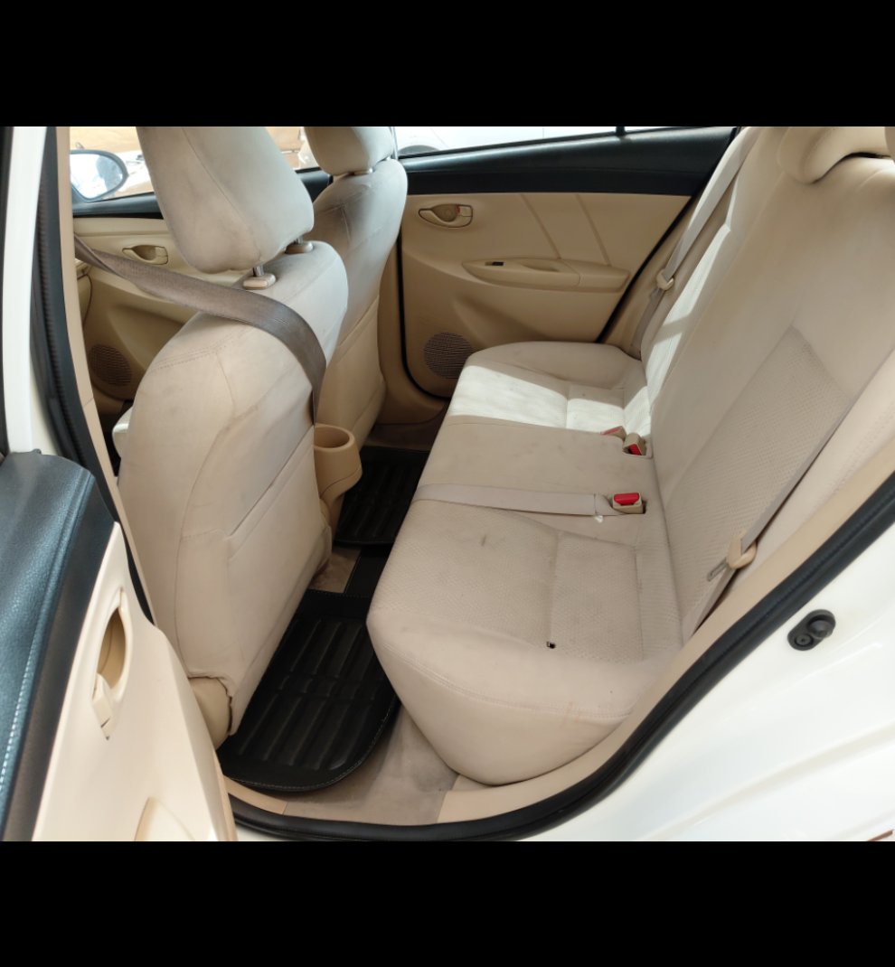 تويوتا يارس  2015 image