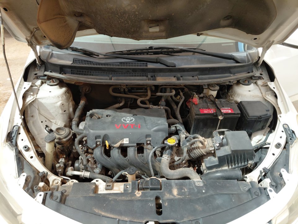 تويوتا يارس  2015 image