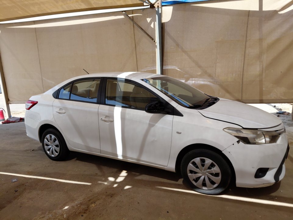 تويوتا يارس  2015 image