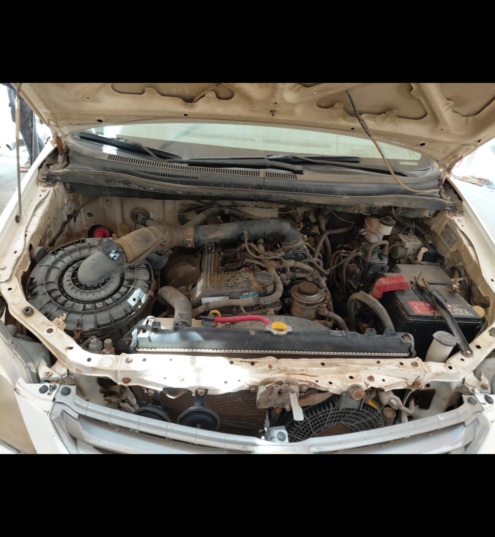 تويوتا انوفا  2013 image