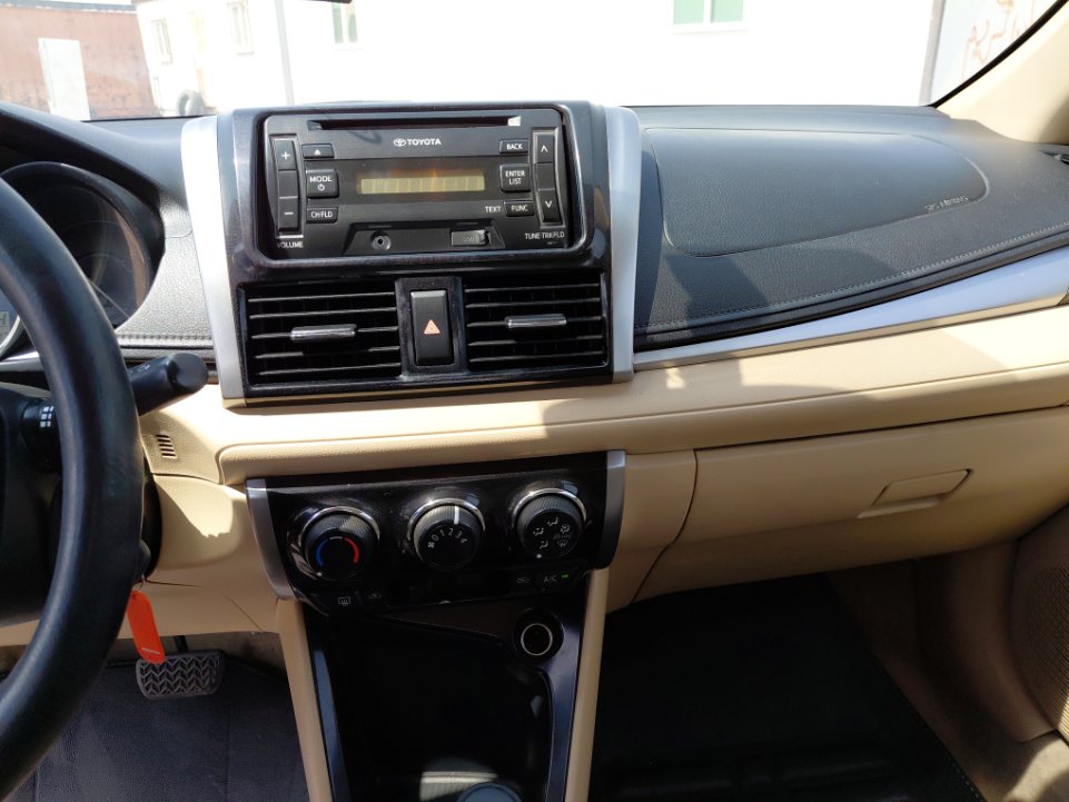 تويوتا يارس  2015 image