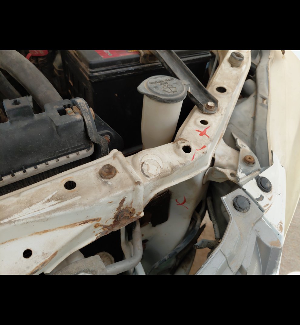 تويوتا انوفا  2013 image