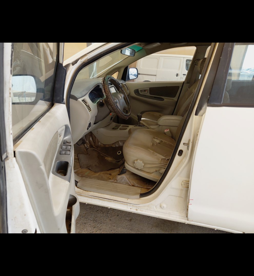 تويوتا انوفا  2013 image