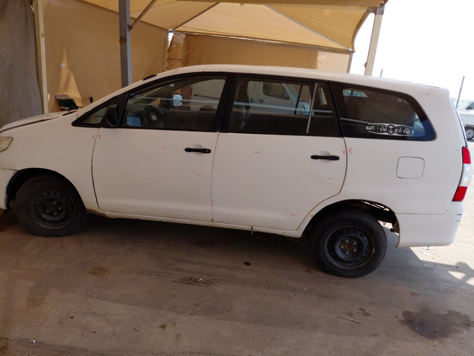 تويوتا انوفا  2013 image