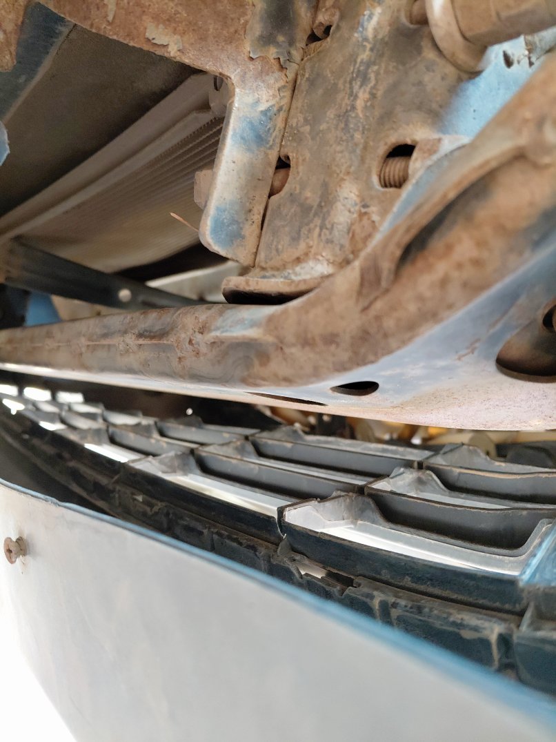 تويوتا انوفا  2013 image